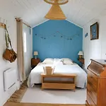 La Petite Cabane, 200m De La