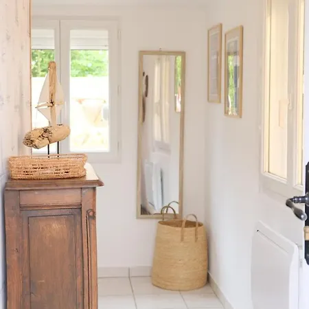 La Petite Cabane, 200m De La Casa de Férias *